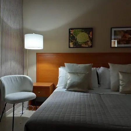 Baaria Porto Μιλάτσο