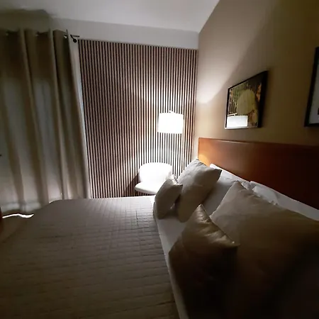 Πανσιόν Baaria Porto Μιλάτσο